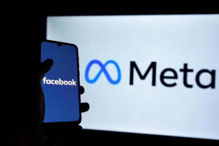 Facebook is investing 100 million dollars in a Greek Startup