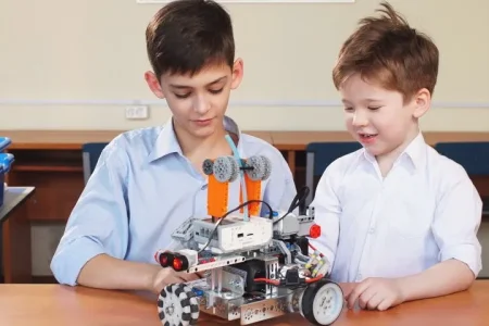 Primary school robotics team innovates with new method of product packaging